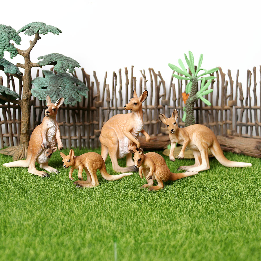 Realistic Kangaroo Playset wit - огляд і ціна Kangaroo Kids Education